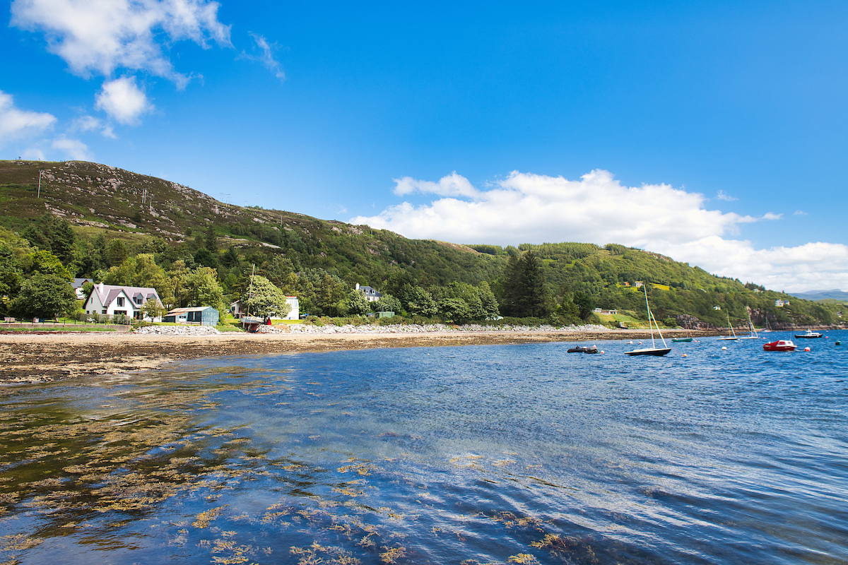 Image of Ullapool showing sea and boats